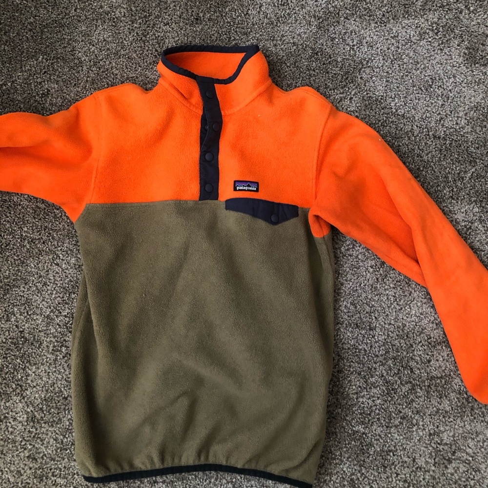 Patagonia pullover kids large or women’s small/xs